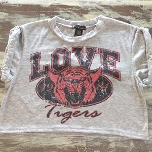 LOVE by CHESLEY Tigers crop tee